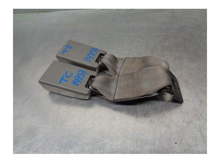 Recambio de enganche cinturon para dodge caliber 2.0 16v crd cat referencia OEM IAM 1CC391DAAA TRAS IZ Y CENT.