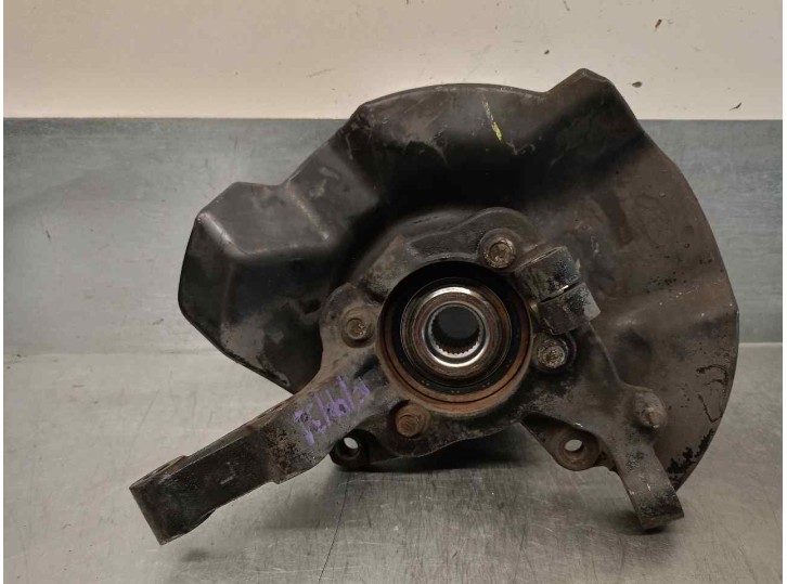 Recambio de mangueta delantera izquierda para hyundai santa fe (bm) 2.2 crdi cat referencia OEM IAM 517152B050  