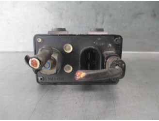 Recambio de caja precalentamiento para mitsubishi carisma berlina 4 (da0) 1.9 turbodiesel referencia OEM IAM 7700867558C NAGARE