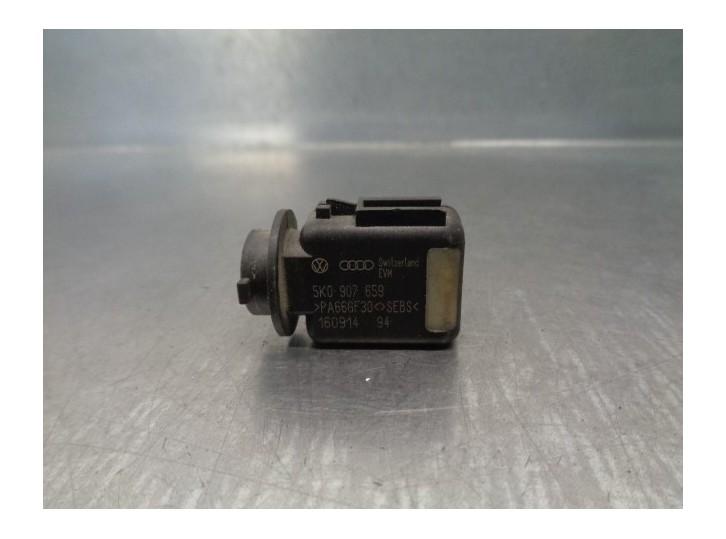 Recambio de sensor para volkswagen cc (358) tdi referencia OEM IAM 5K0907659 