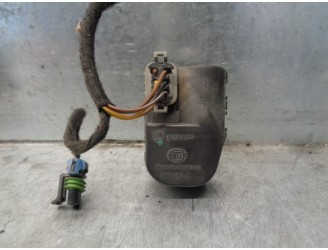 Recambio de motor regulacion faros para opel omega b 2.5 v6 cat (l80) referencia OEM IAM 90565805 00745711 HELLA