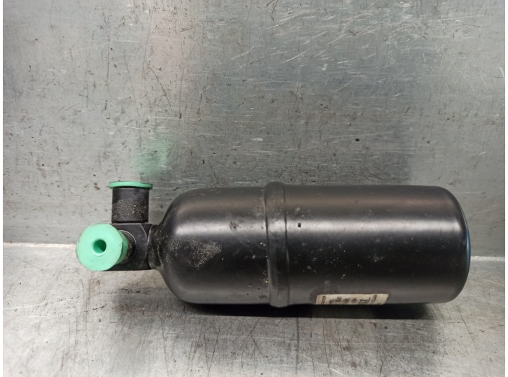 Recambio de filtro deshidratador para renault 19 1.4 e7j 58kw referencia OEM IAM 7700272486 