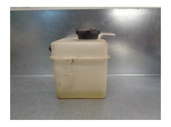 Recambio de deposito expansion para hyundai i20 style referencia OEM IAM 254301J000  