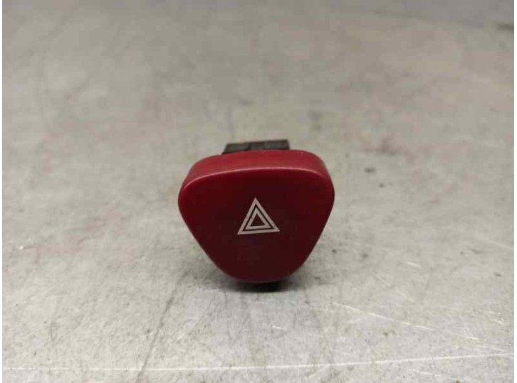 Recambio de warning para citroën c3 1.4 hdi sx plus referencia OEM IAM 96405776KR 