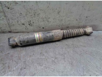 Replacement left rear shock absorber for Peugeot Expert Kombi 1.9 diesel OEM IAM reference V2510 MONROE