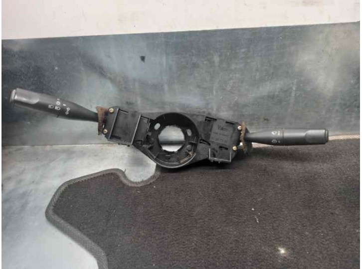 Recambio de mando luces para citroën ax 1.5 diesel referencia OEM IAM 96049595ZL 61557103 VALEO