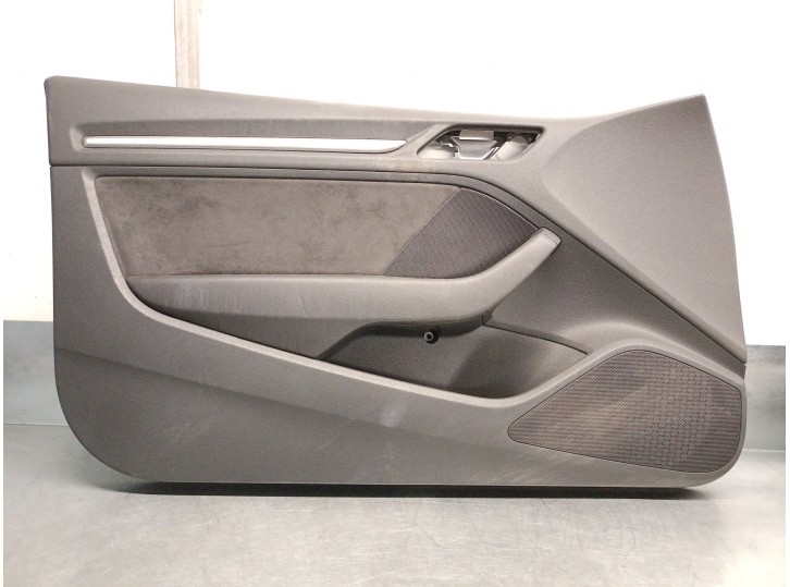 Recambio de guarnecido puerta delantera izquierda para audi a3 (8v1, 8vk) 2.0 tdi referencia OEM IAM 8V3867105 8V3867103F 