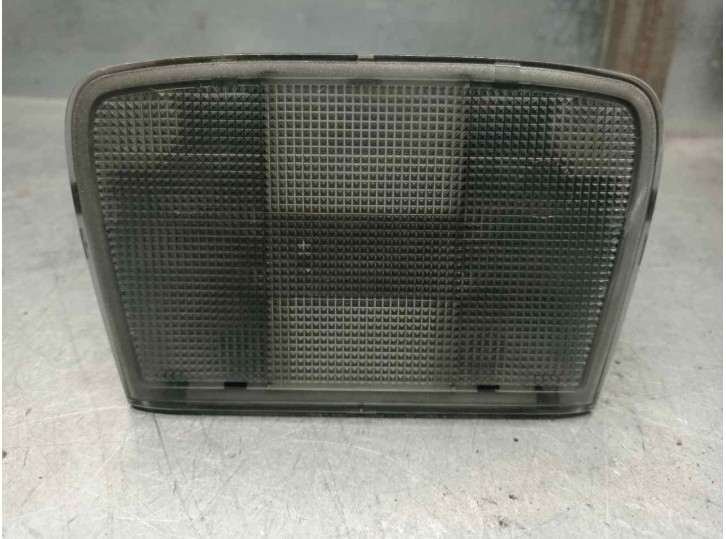 Recambio de luz interior para opel tigra twin top 1.3 16v cdti cat (z 13 dt / ln9) referencia OEM IAM 273893313 
