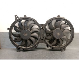 Recambio de electroventilador para infiniti ex 30d referencia OEM IAM 214811BY0A 214811BY0A CALSONIC