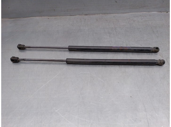 Recambio de amortiguadores capo para subaru outback (b15) 2.0 diesel cat referencia OEM IAM 57251AL040 57251AL050 