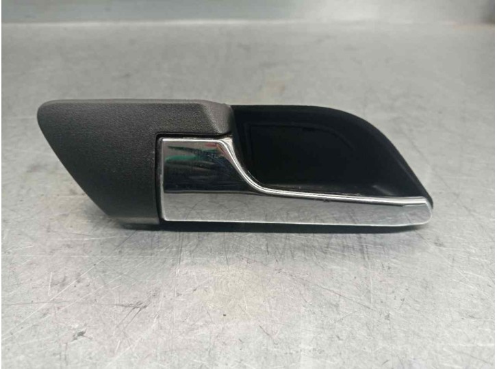 Recambio de maneta interior delantera izquierda para opel tigra twin top 1.3 16v cdti cat (z 13 dt / ln9) referencia OEM IAM 5