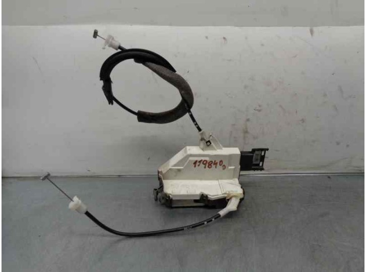 Recambio de cerradura puerta delantera derecha para citroën berlingo 1.6 16v hdi referencia OEM IAM 828405 6 PINES 5 PUERTAS