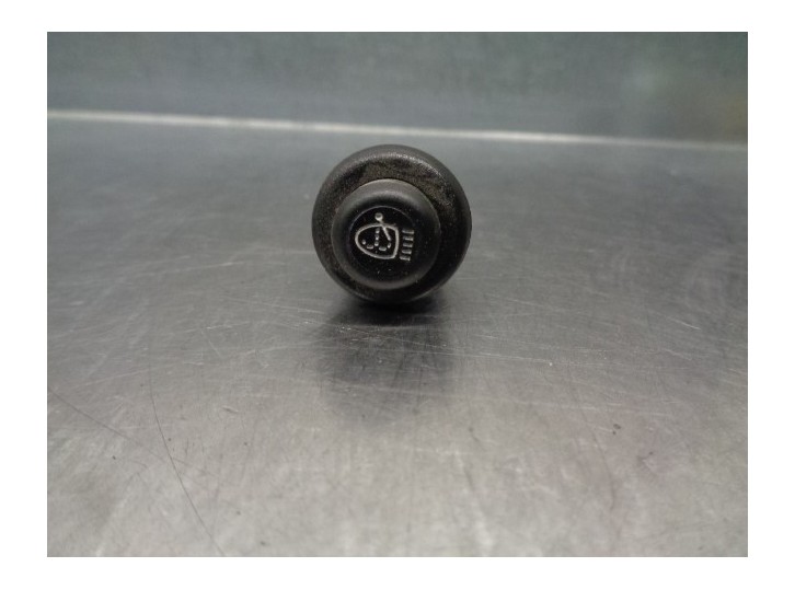 Recambio de interruptor para lada niva ( 2121 / 21213 / 21214 / 21215 ) 1.6 referencia OEM IAM 1300728  