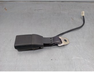 Recambio de enganche cinturon para subaru outback (b15) 2.0 diesel cat referencia OEM IAM 64680AL030VH TRASERO DERECHO 2 PINES -