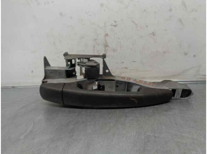 Recambio de maneta exterior delantera derecha para citroën berlingo 1.6 16v hdi referencia OEM IAM 9680168580  
