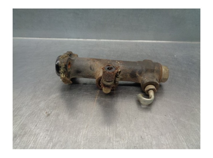 Recambio de bomba embrague para lada niva ( 2121 / 21213 / 21214 / 21215 ) 1.6 referencia OEM IAM 21011602515 