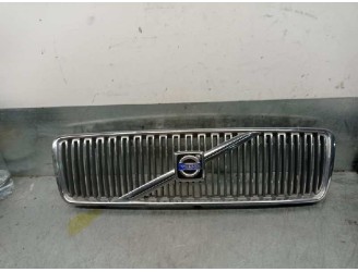 Replacement front grille for Volvo S80 saloon 2.4 diesel CAT OEM IAM reference 9178087 