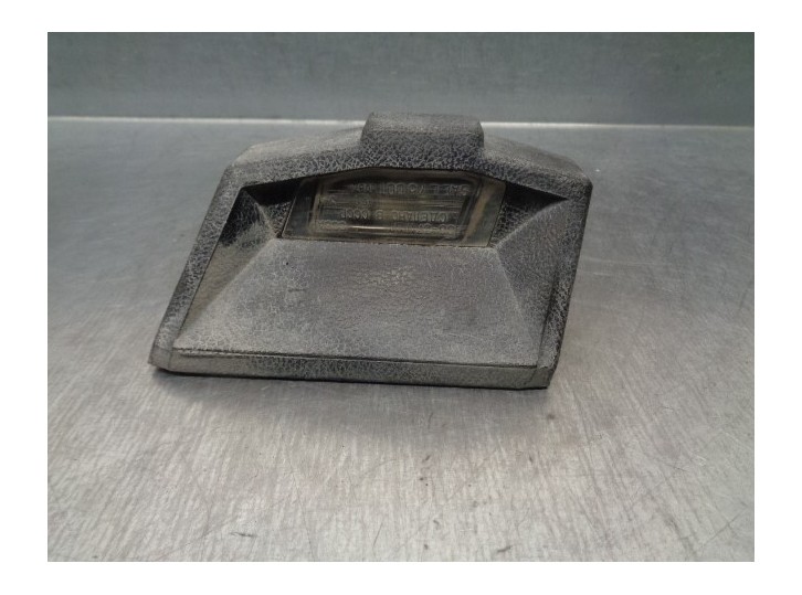 Recambio de piloto matricula para lada niva ( 2121 / 21213 / 21214 / 21215 ) 1.6 referencia OEM IAM 3745803280 