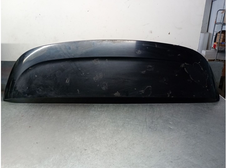 Recambio de aleron trasero para kia pro cee´d (ed) 2.0 crdi 140 referencia OEM IAM 872511H200 872511H200 