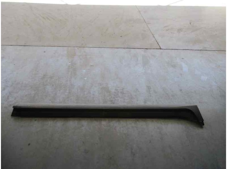 Recambio de spoiler talonera lateral derecha para bmw x3 (f25) 2.0 16v turbodiesel referencia OEM IAM 5177721008 