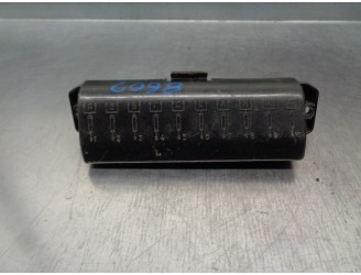 Recambio de caja reles / fusibles para lada niva ( 2121 / 21213 / 21214 / 21215 ) 1.6 referencia OEM IAM EXP4T  