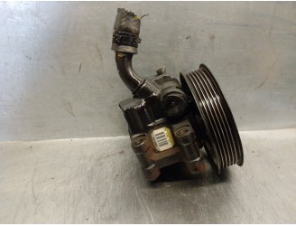 Replacement power steering pump for Ford Focus Berlina (CAK) 1.6 16V CAT OEM IAM reference 4074608 HBDCX 
