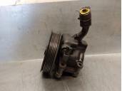 Replacement power steering pump for Ford Focus sedan (CAK) 1.6 16V CAT OEM IAM reference 4074608 HBDCX 