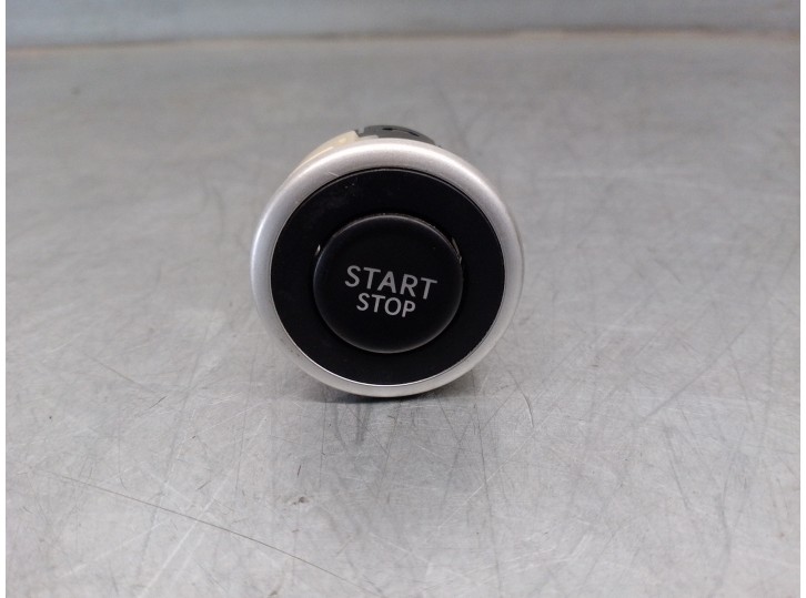 Replacement start/stop button for Renault Koleos 2.0 dCi Diesel FAP OEM IAM reference 251503211R 