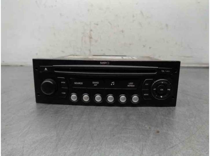 Replacement audio system / CD radio for Citroën Berlingo 1.6 16V HDi OEM IAM reference 9666968177 