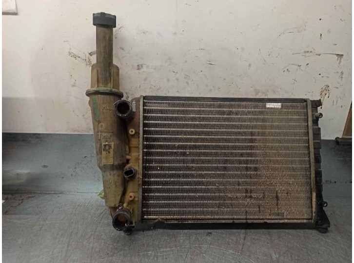 Recambio de radiador agua para lancia lancia y 1.1 cat referencia OEM IAM 46465015 855345EB VALEO