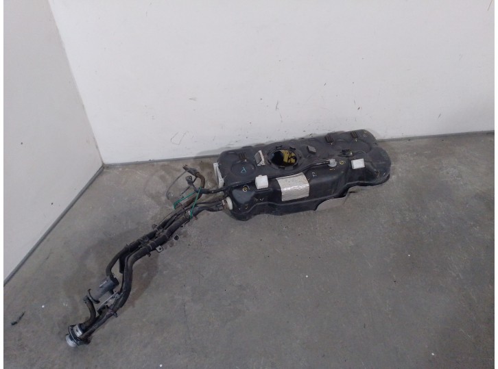 Replacement fuel tank for Kia Niro I (DE) 1.6 GDI Hybrid OEM IAM reference 31150G2000 31150G2600 