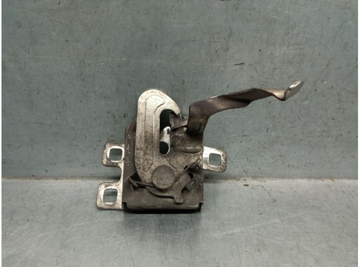 Replacement hood latch for Fiat Doblo 1.3 16V JTD CAT OEM IAM reference 51810895 51810895 