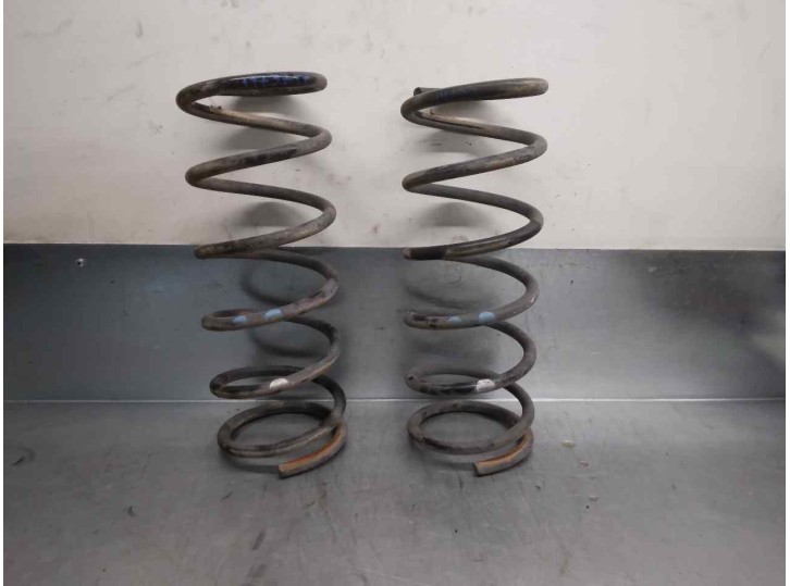 Replacement shock absorber spring for SsangYong Rexton W 2.0 TD CAT OEM IAM reference 