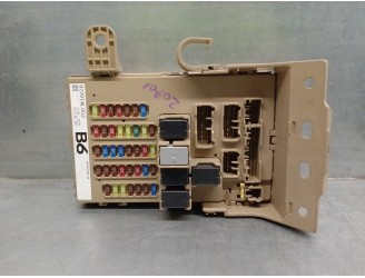 Recambio de caja reles / fusibles para subaru outback (b15) 2.0 diesel cat referencia OEM IAM 82201AL052  