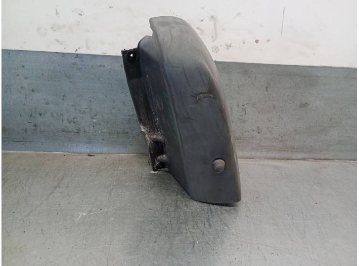 Recambio de molduras traseras para opel vivaro 1.9 cdti cat (f9q-760 / l08) referencia OEM IAM 91165973 4410244 