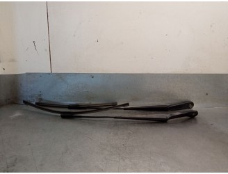 Recambio de brazo limpia delantero derecho para land rover freelander 2 (l359) 2.2 td4 4x4 referencia OEM IAM 6H5217527A LR00224