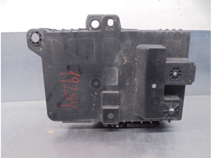 Recambio de cajon bateria para ford focus 1.5 ecoblue tdci cat referencia OEM IAM JX6B10723AA 