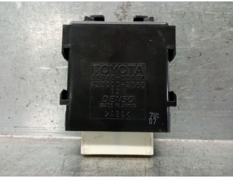 Recambio de modulo electronico para toyota yaris 1.5 16v cat (híbrido) referencia OEM IAM 859400D030 4230002060 