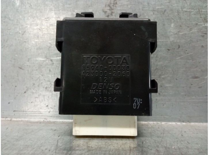Recambio de modulo electronico para toyota yaris 1.5 16v cat (híbrido) referencia OEM IAM 859400D030 4230002060 