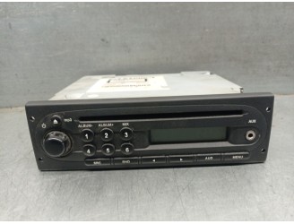 Recambio de sistema audio / radio cd para dacia sandero 1.5 dci diesel fap cat referencia OEM IAM 281112231R 