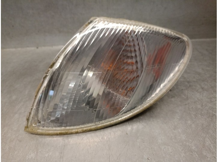 Recambio de piloto delantero izquierdo para renault megane i (ba0/1_) 1.6 e (ba0f, ba0s) referencia OEM IAM 88204660 7701040712 