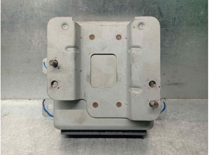 Recambio de modulo electronico para ssangyong rodius 2.7 turbodiesel cat referencia OEM IAM 8716121100 97RA010035 