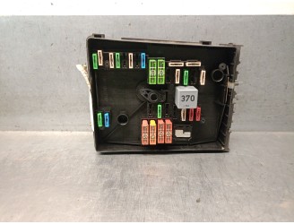 Recambio de caja reles / fusibles para seat altea xl (5p5) family referencia OEM IAM 1K0937125A TYCO