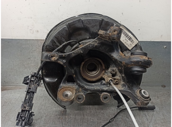 Recambio de mangueta trasera derecha para bmw serie 3 lim. (f30) 318d referencia OEM IAM 33326792522  