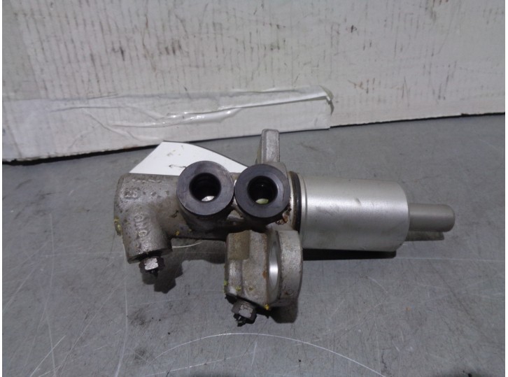 Recambio de bomba freno para seat exeo berlina (3r2) 2.0 tdi referencia OEM IAM 8E0611301  