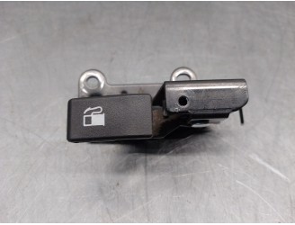 Recambio de cerradura puerta deposito combustible para subaru outback (b15) 2.0 diesel cat referencia OEM IAM 57340AJ020  