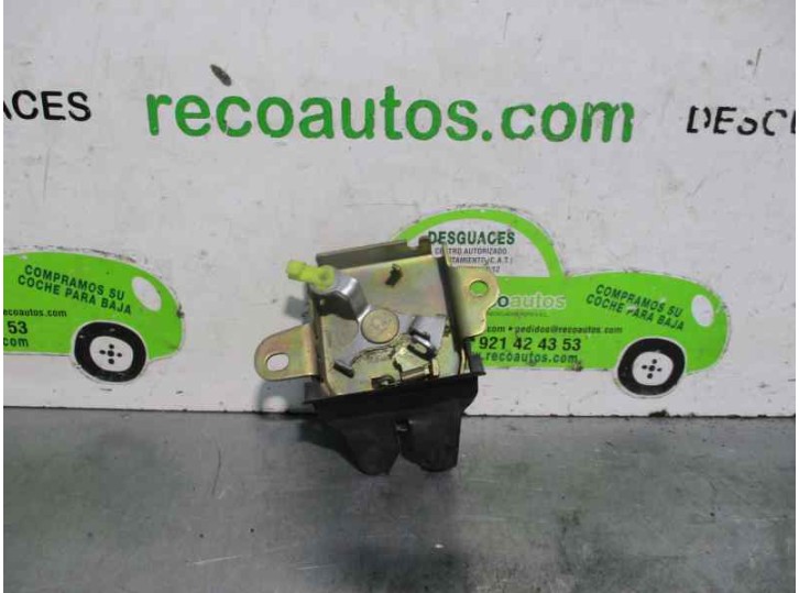 Recambio de cerradura maletero / porton para toyota prius (nhw11) básico referencia OEM IAM 6461047011  5 PUERTAS