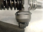 Recambio de inyector para seat ibiza (6l1) cool referencia OEM IAM 038130073AJ 0414720037 BOSCH