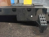 Recambio de caja reles / fusibles para opel vectra c berlina 1.9 cdti referencia OEM IAM 13223678 518897004 