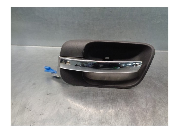 Recambio de maneta interior trasera izquierda para chrysler 300 c 3.0 crd cat referencia OEM IAM 1070391 